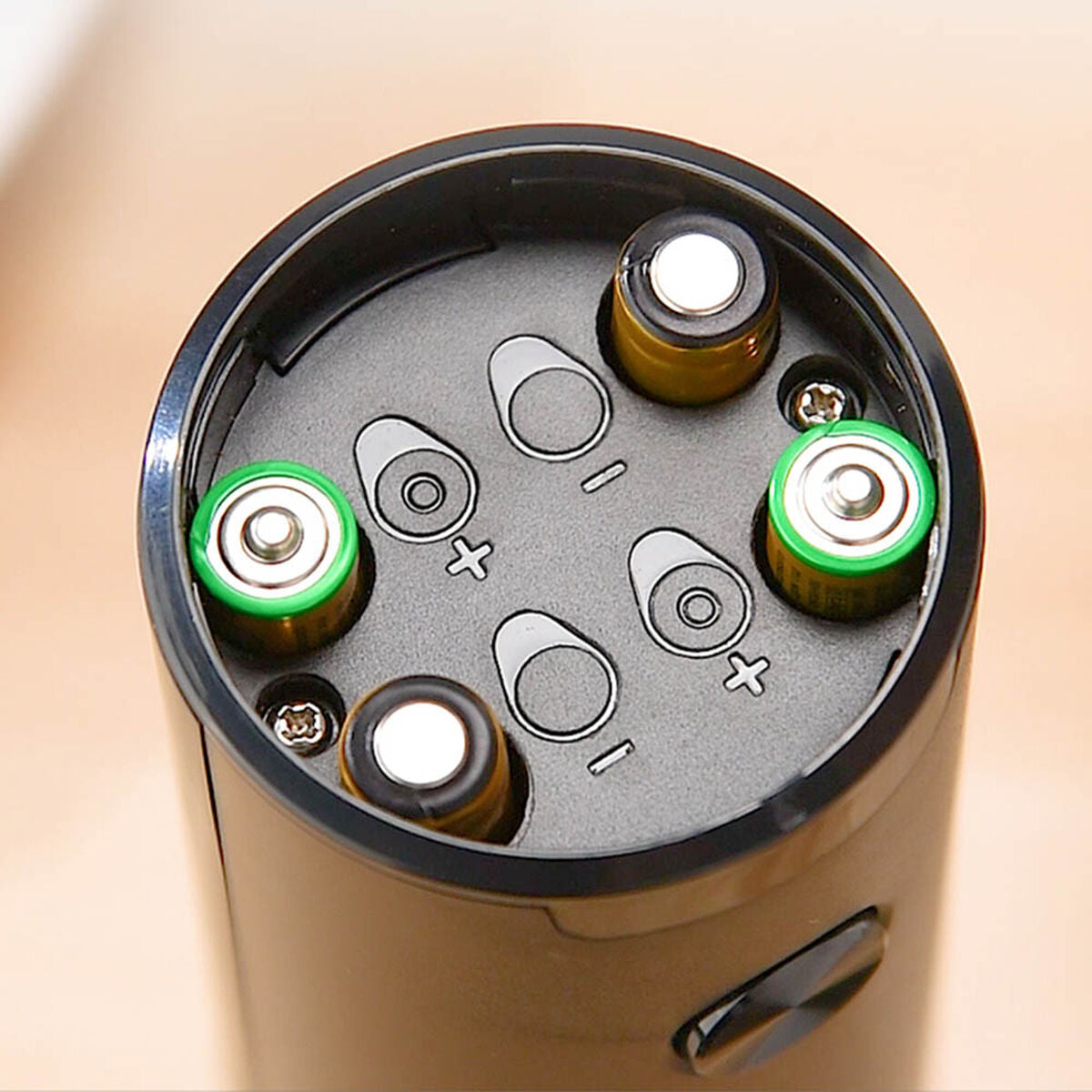 V6HF38E969A4A897167351220946A49A700R5070388P3